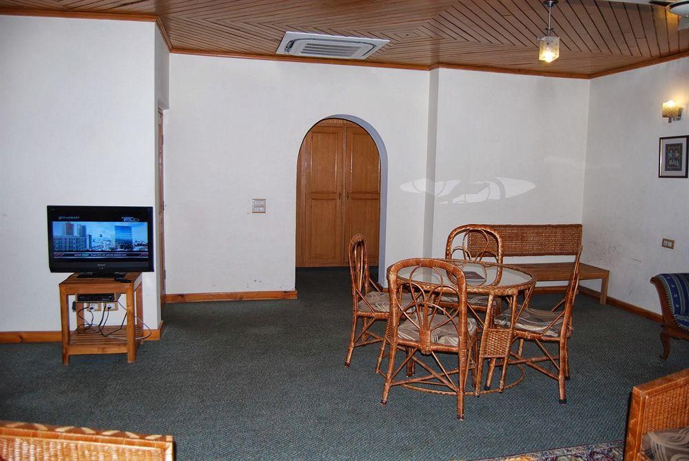 Srīnagar Hotel Heevan Resort מראה חיצוני תמונה